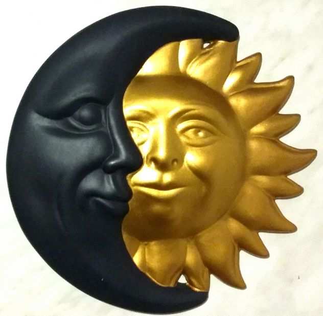 Eclissi, Sole e Luna disco in pregiata ceramica di Deruta - diametro 22 cm. nuov