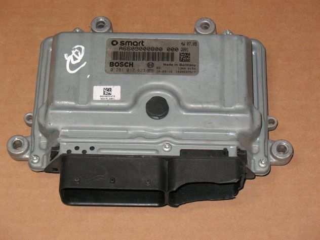 ECU CENTRALINA MOTORE SMART 451 0.8 0281017623 A660900800 1039S37527 EDC16C32-6.