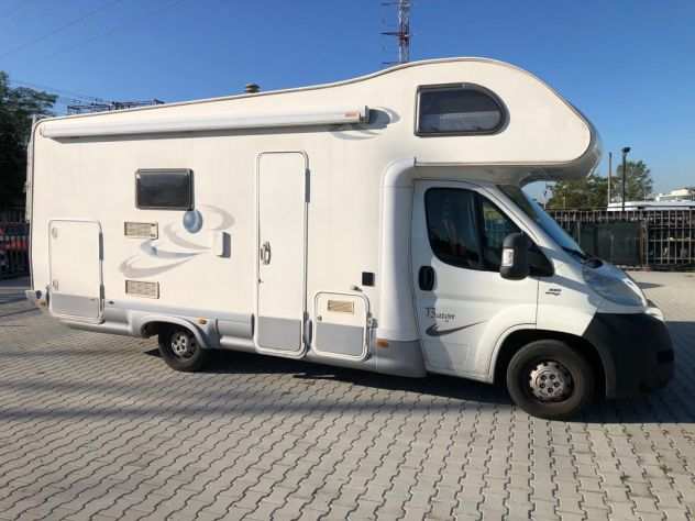 Elnagh Baron 46 Camper Mansardato con garage