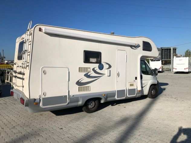 Elnagh Baron 46 Camper Mansardato con garage