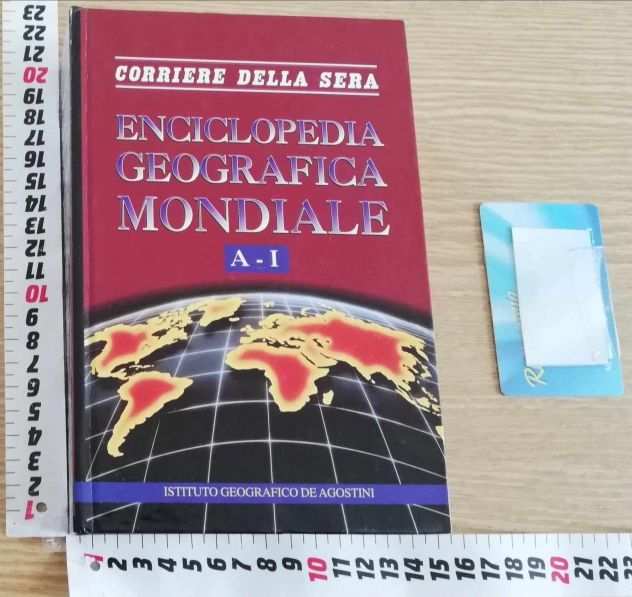 Enciclopedia Geografica Mondiale ho molti libri di vario genere