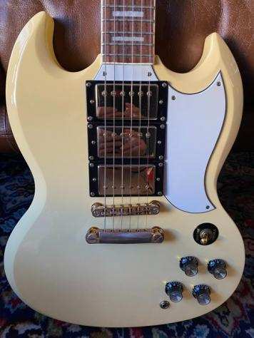 Epiphone - 2009 Epiphone G-400 Les Paul (SG) Custom ndash Antique Ivory - - Chitarra elettrica - Cina - 2009