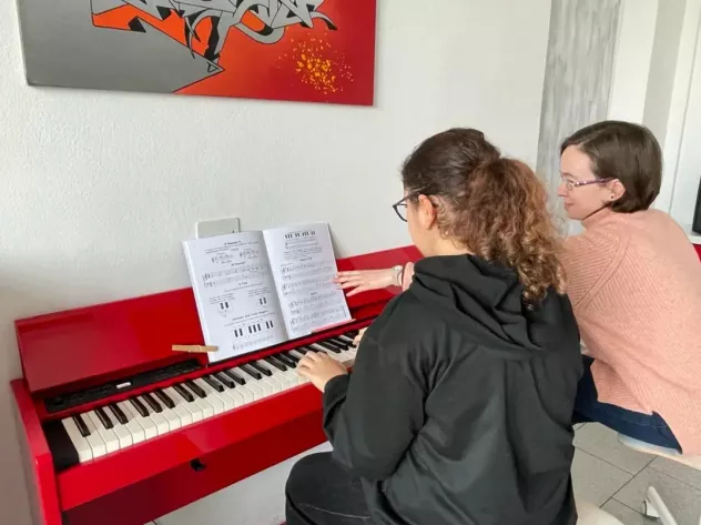 Erba - Lezioni di pianoforte