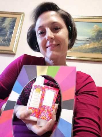 Estetista-podologa in ARMOCROMIA essenze-colori delle stagioni