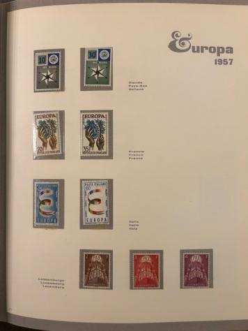 Europa CEPT 19561974 - Bellissima collezione completa di francobolli nuovi. Compresa di foglietti.