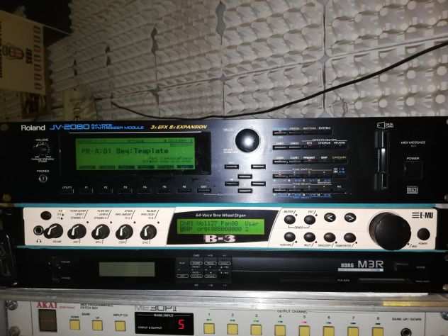 EXPANDER ROLAND JV2080  Opzional