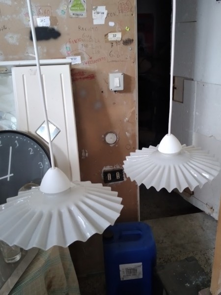 COPPIA  DI LAMPADARI  VINTAGE  ANTICHI ANNI 70