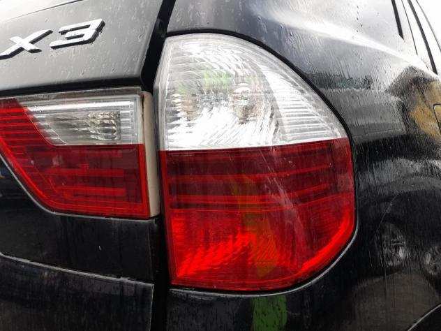 FANALE EST. POST. DX. BMW X3 laquoE83raquo (2004)