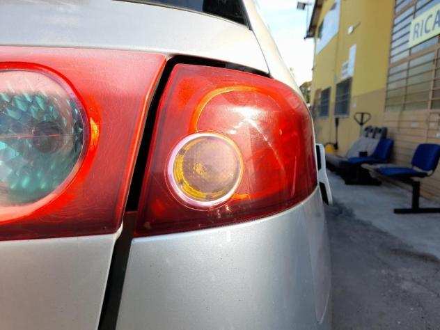 FANALE EST. POST. DX. FIAT CROMA laquoIIraquo (2005)