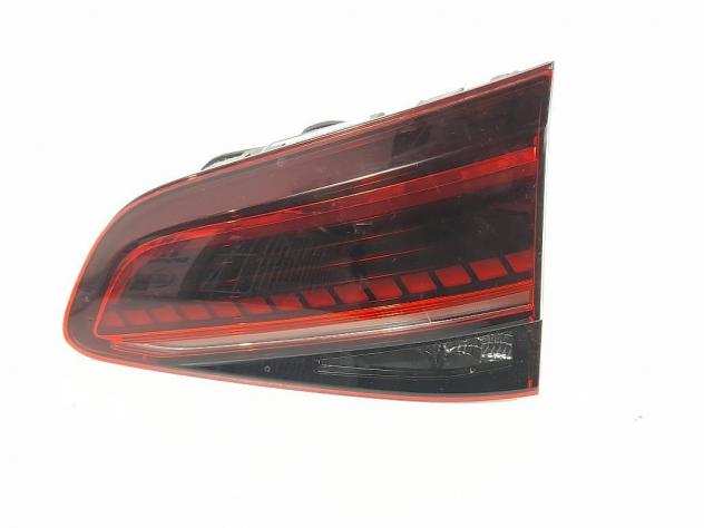 FANALE INT. POST. DX. VOLKSWAGEN GOLF laquoVIIraquo (2017)