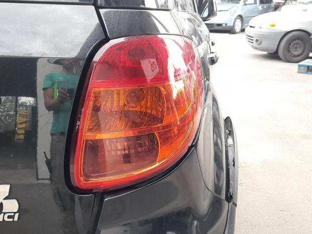 FANALE POST. DX. FIAT SEDICI (2006)