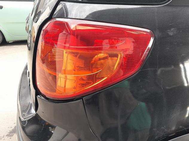 FANALE POST. DX. FIAT SEDICI (2006)