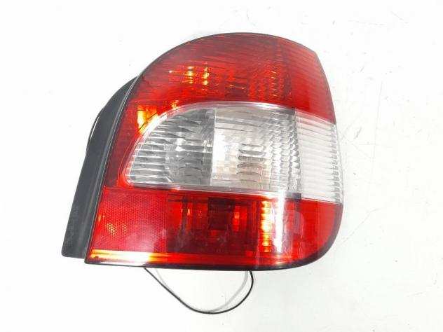 FANALE POST. DX. RENAULT SCEacuteNIC laquoIraquo (2000)