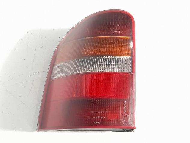 FANALE POST. SX. FORD MONDEO laquoIIraquo SW (1997)