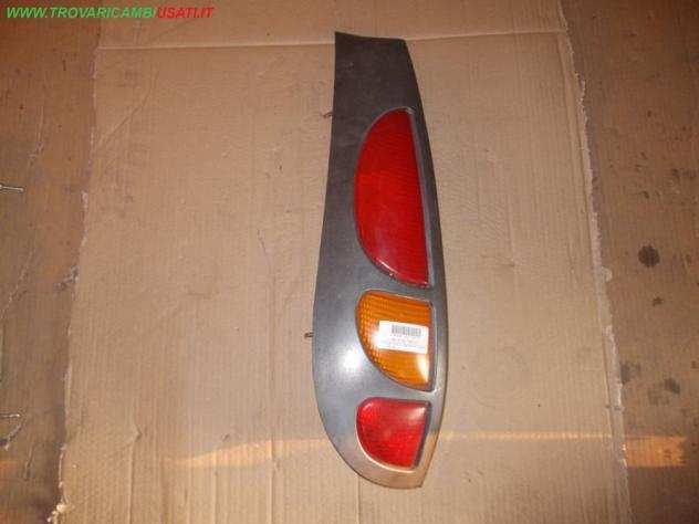 FANALE POST.S. SW 98 FIAT MAREA (185-1Q1R) Parti elettriche Fanaleria Fanali Fanale post. sx. FIAT - MAREA VAN - 01-03-1999 - 01-09-2003