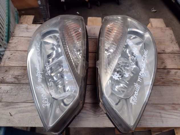 FARO ANTERIORE DX E SX RENAULT SCENIC 2004