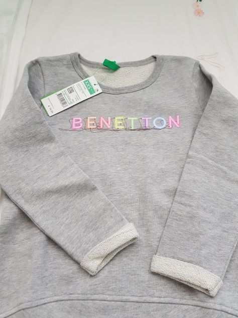 Felpa 34 anni marca Benetton NUOVE