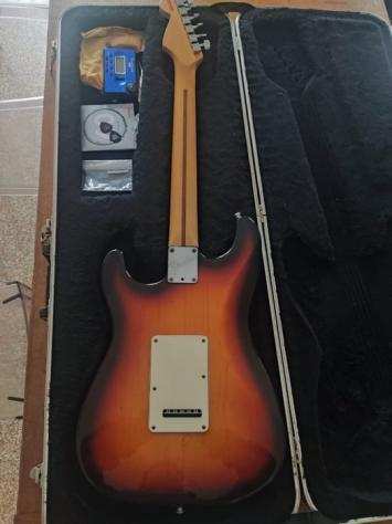 Fender - Fender Stratocaster - - Chitarra elettrica - 1999