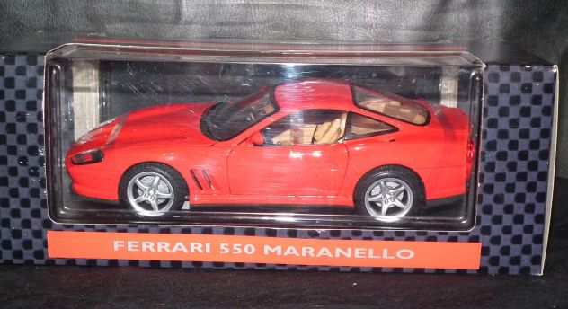 Ferrari 550 del 1996 shell