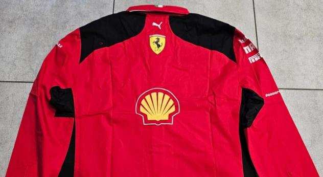 Ferrari - Formula Uno - 2023 - Abbigliamento di squadra