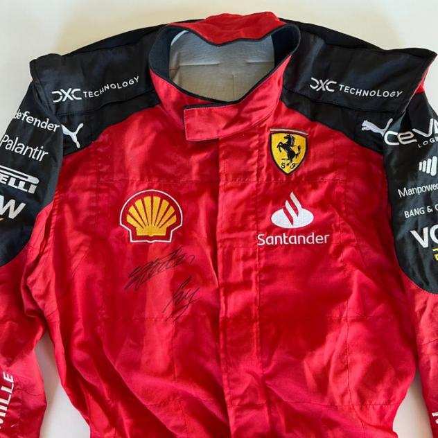 Ferrari - Mondiale F1 - Charles Leclerc and Carlos Sainz Jr - 2023 - Pitcrew suit