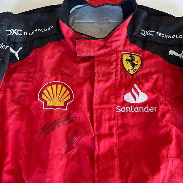 Ferrari - Mondiale F1 - Charles Leclerc and Carlos Sainz Jr - 2023 - Pitcrew suit