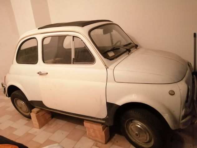 Fiat 500 L. Anno 1972