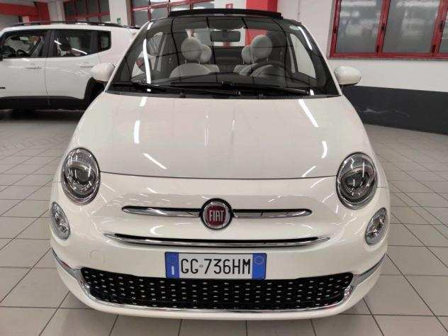 FIAT 500C 1.0 Hybrid Dolcevita  cAR pLAY