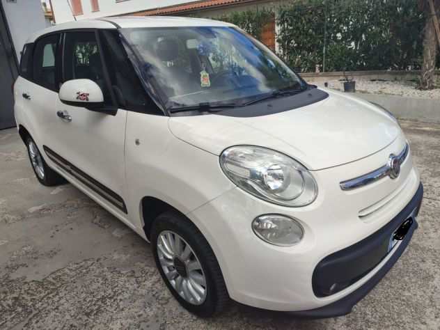 FIAT 500L DEL 2014 TURBO