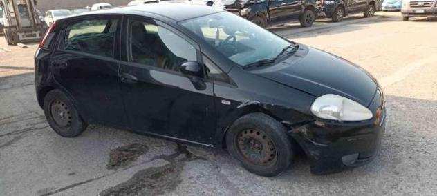 FIAT Grande Punto 1.4 5 porte INCIDENTATA rif. 18850867