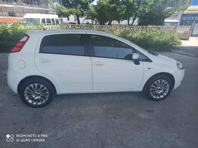 FIAT GRANDE PUNTO METANO