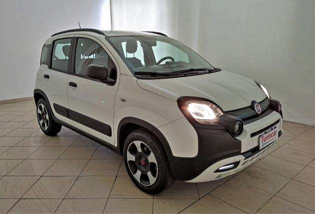 FIAT Panda 1.0 FireFly SampS Hybrid City Cross