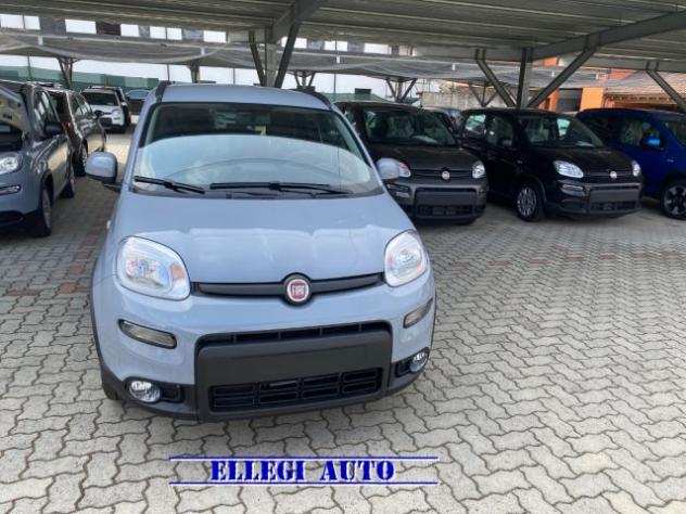 FIAT Panda 1.0 Hybrid PLUS FASCE PARRE FENDI KM 0 rif. 19173379