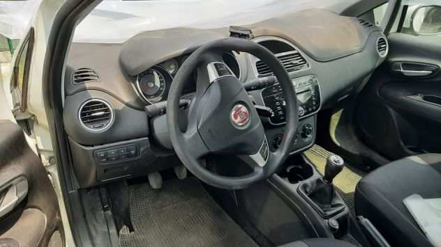 Fiat Punto Evo 1.3 mjet Street 75cv anno 2014 incidentata