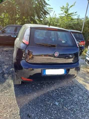 Fiat Punto Evo 1.4 bmetano 77cv anno 2015 sinistrata