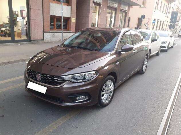 FIAT Tipo 1.6 Mjt Opening Edition