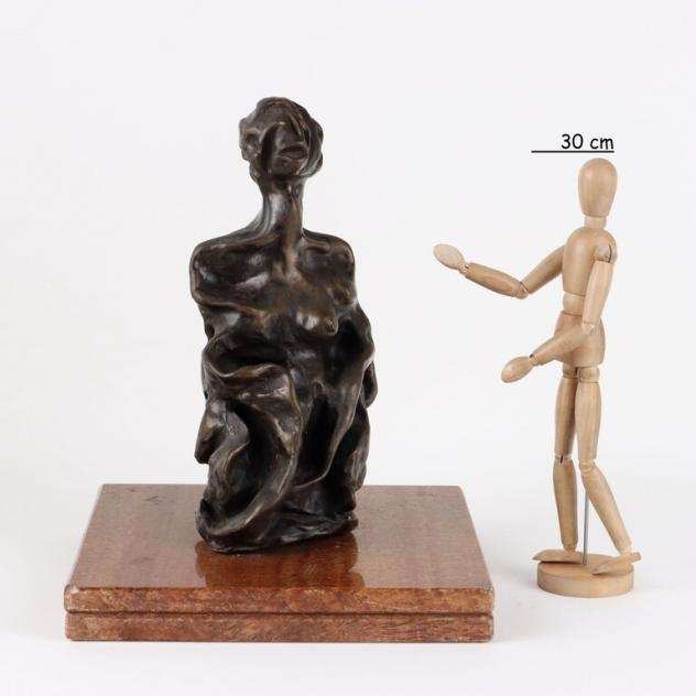 Figura femminile scultura in bronzonbsp nbspitalia xx secolo