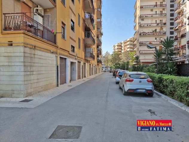 FOGGIA - VENDESI - VIA GRIECO - VANI2MQ. 86 NETTI - POSSIBILITA BOXLOCALE.