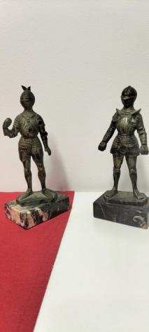 Fontanini Depose Italy - Fontanini - Statuetta militare in miniatura - Guerrieri Medievali - Medieval Warriors - (2) - ResinaPoliestere