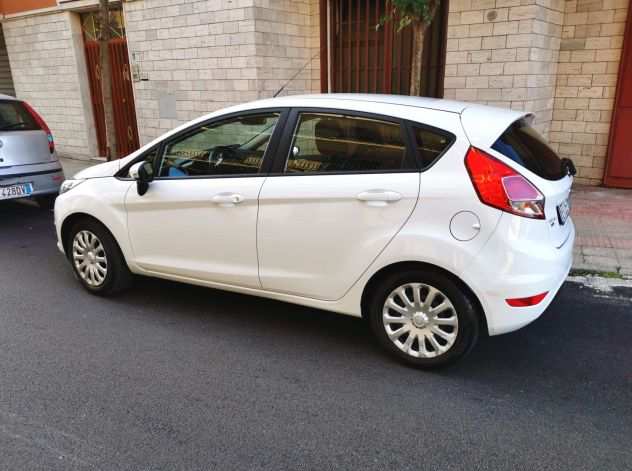 Ford Fiesta 1.5 TDCi 75cv business 5p nuova