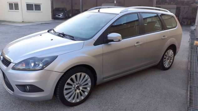 ford focus 1600 td tenuta bene