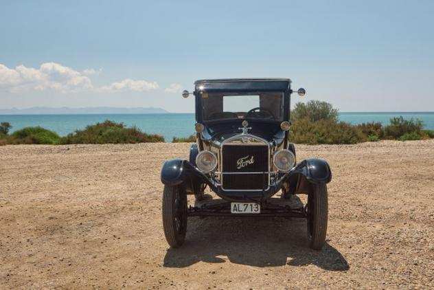 Ford - Model T Tudor - 1926