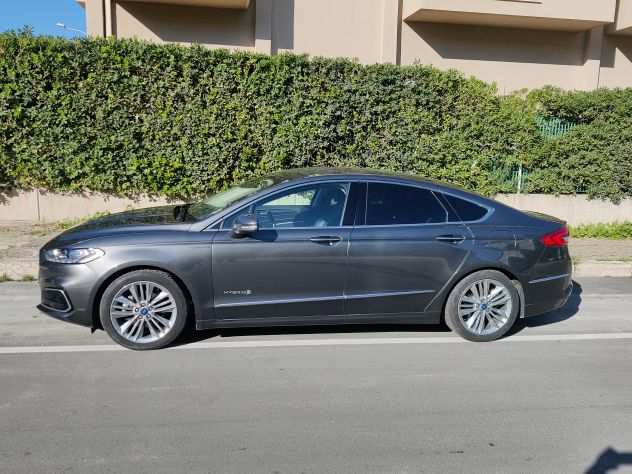 Ford Mondeo Hybrid Vignale my20