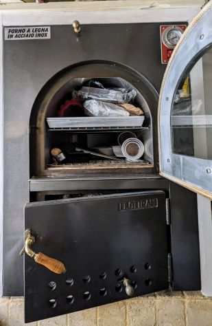 Forno a legna ventilato Filottrani