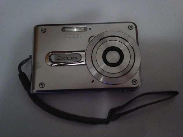Fotocamera Casio Exilim EX-S100