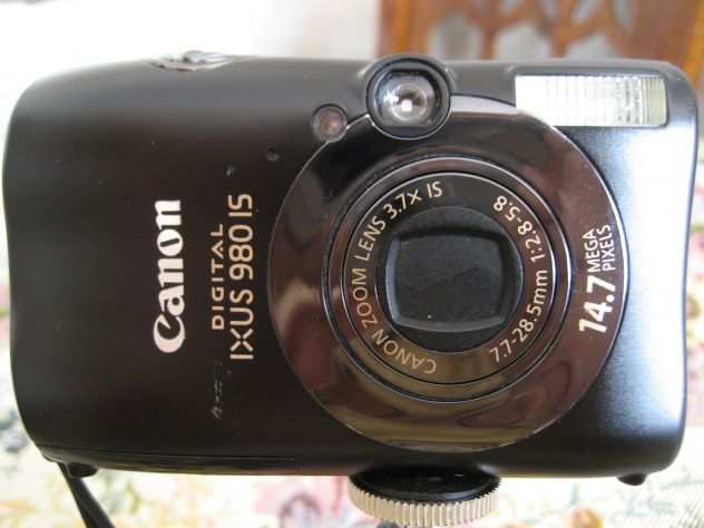 Fotocamera compatta Canon IXUS 980 IS