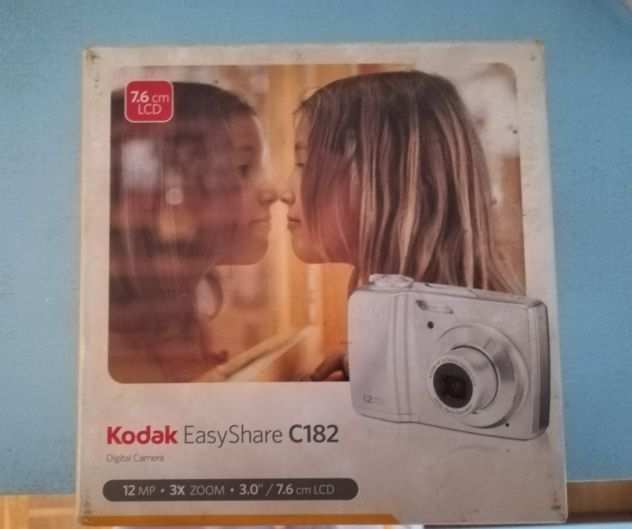 Fotocamera Kodak EasyShare C182 nera