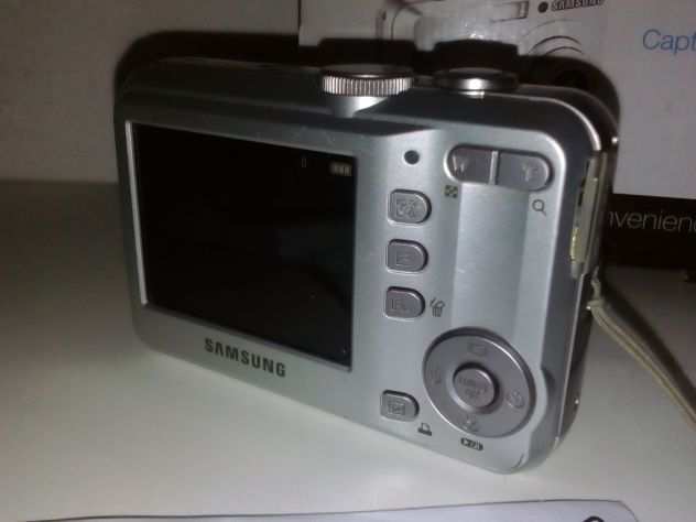 Fotocamera SAMSUNG S760  set con scatola