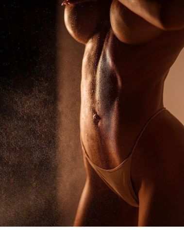 fotografo amatoriale cerca modella x shooting nudo retribuito