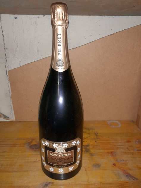 FRANCIACORTA MONTE ROSSA BLANC DE BLANCS 1.5 L.